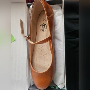 Mary Jane flats